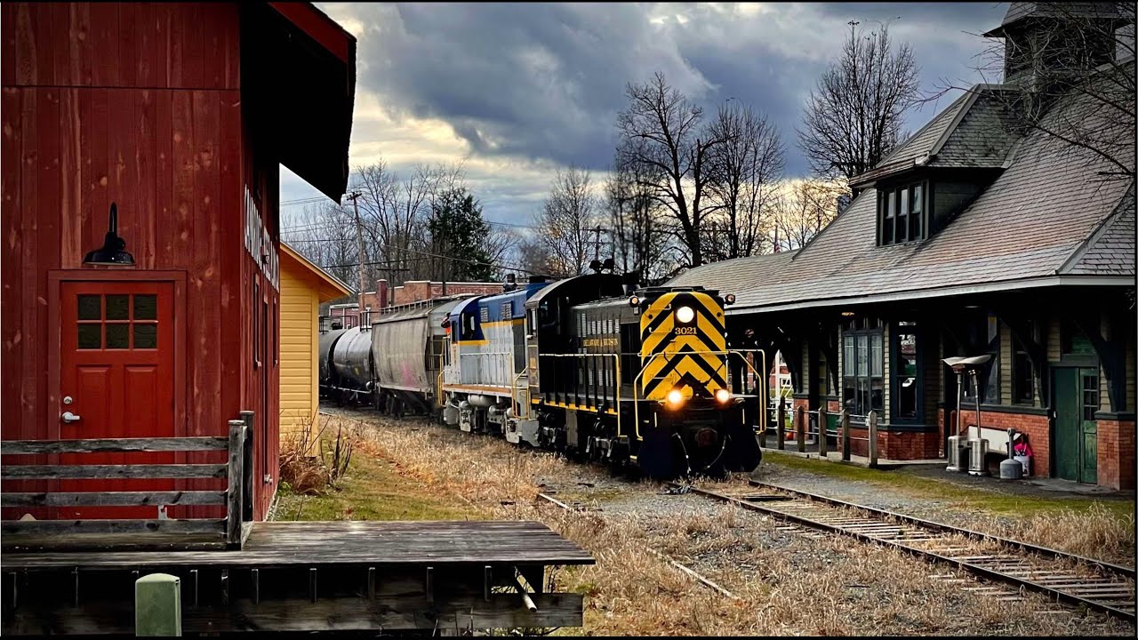 A Very Rare ALCO S2 FREIGHT TRAIN On The Battenkill Railroad!!
