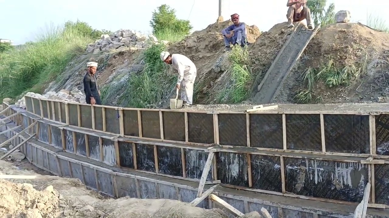 plum concrete Retaining wall calculation quantity