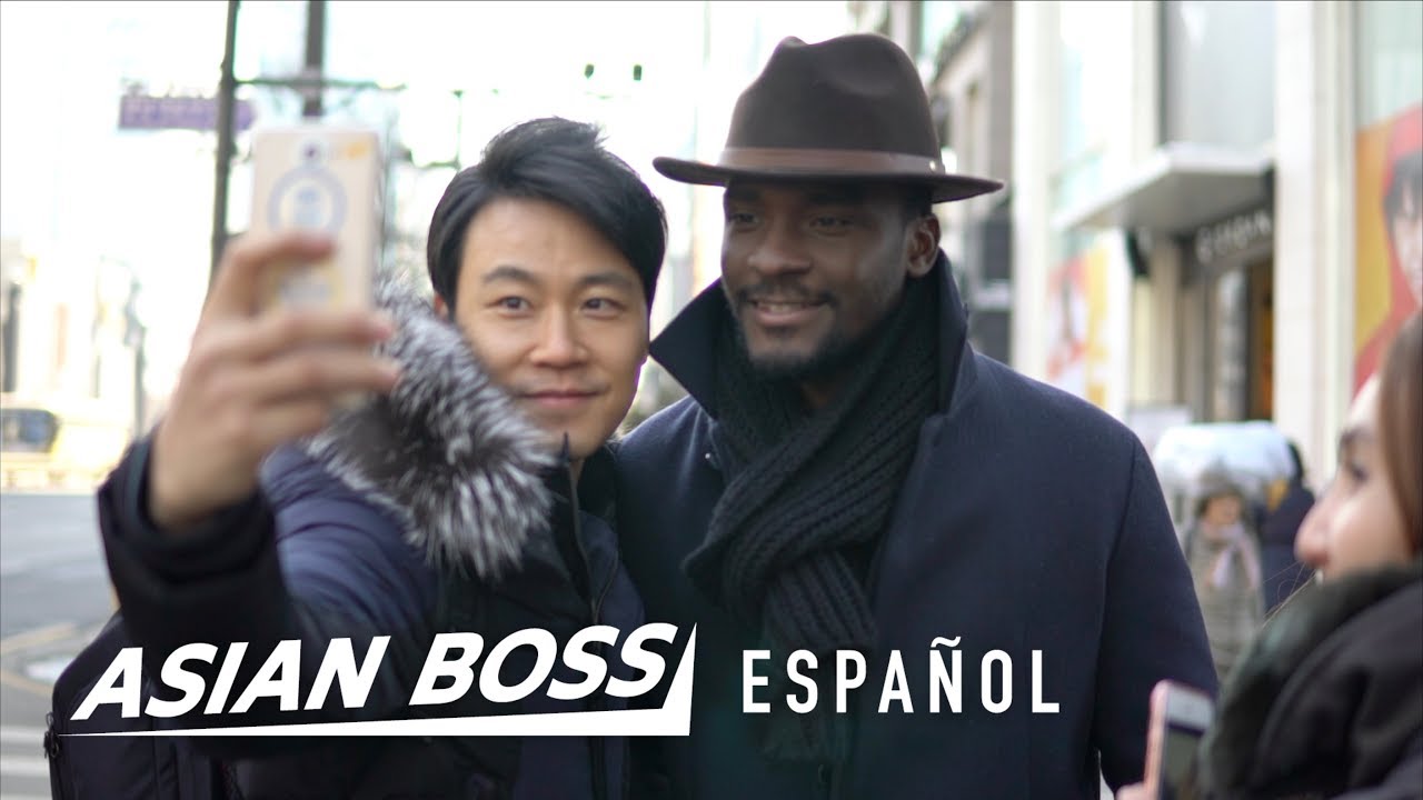 El hombre negro más famoso en Corea: Sam Okyere | Asian Boss Español