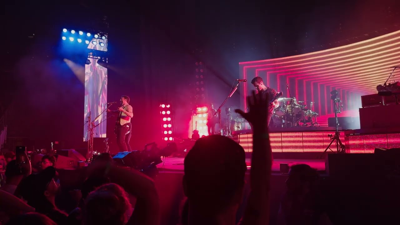 Kings of Leon - The Bucket [Live @ Houston] 08/16/2024