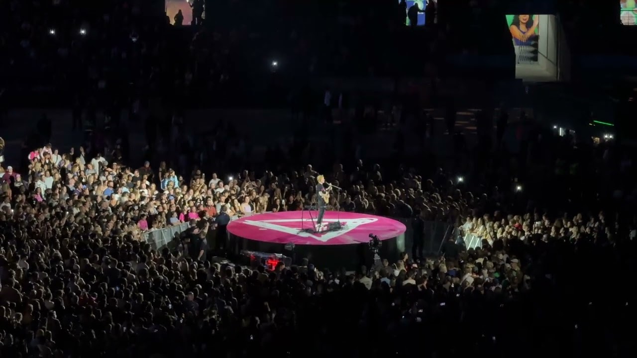Perfect - Ed Sheeran (LIVE) | Go Media Stadium Auckland New Zealand January 16, 2026