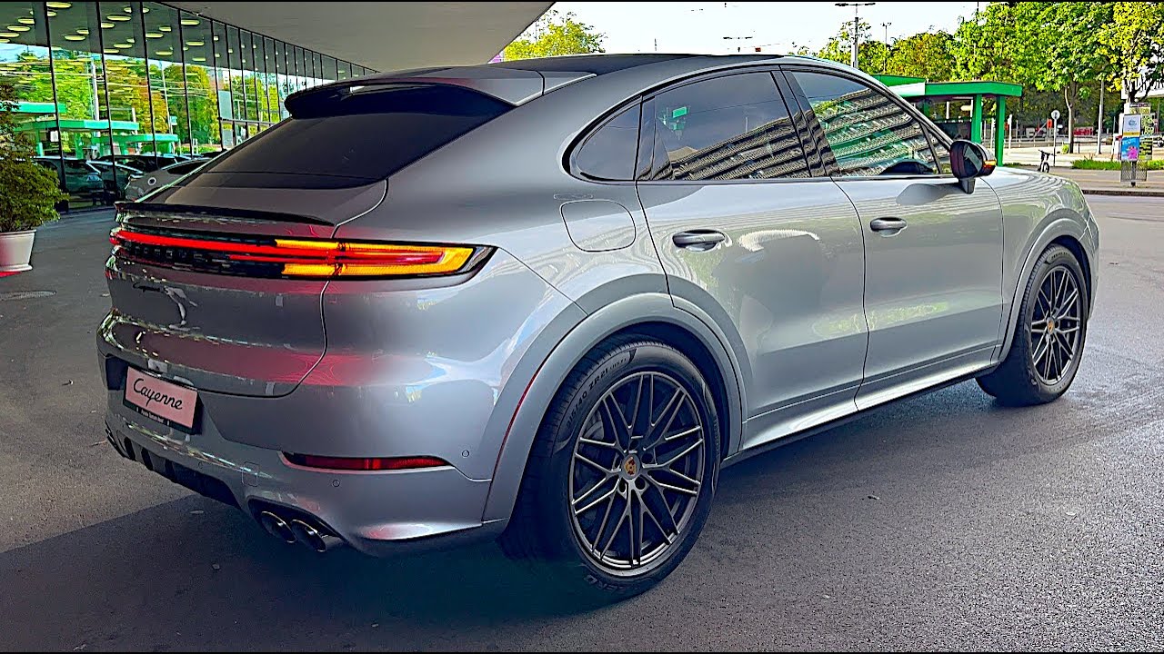 2024 Porsche Cayenne S Coupe