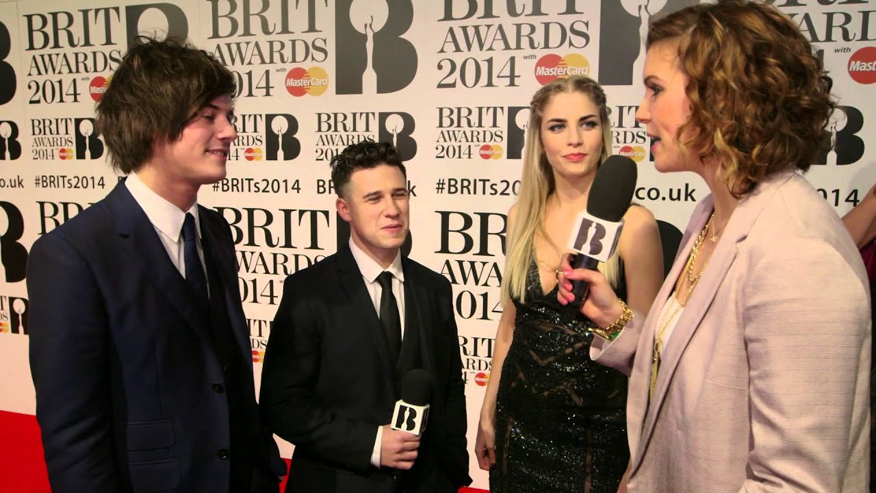 London Grammar | BRITs Red Carpet 2014