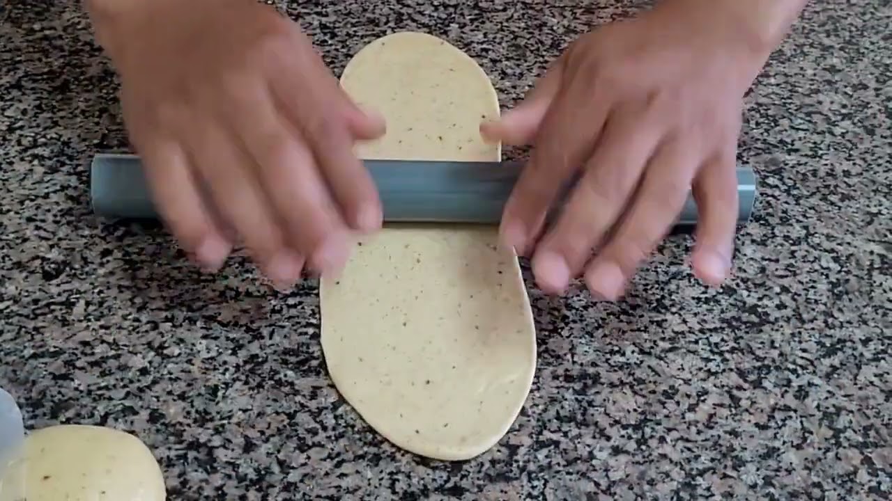 GUAGUAS DE PAN PARTE 1 (comenta que vez de raro en el video )