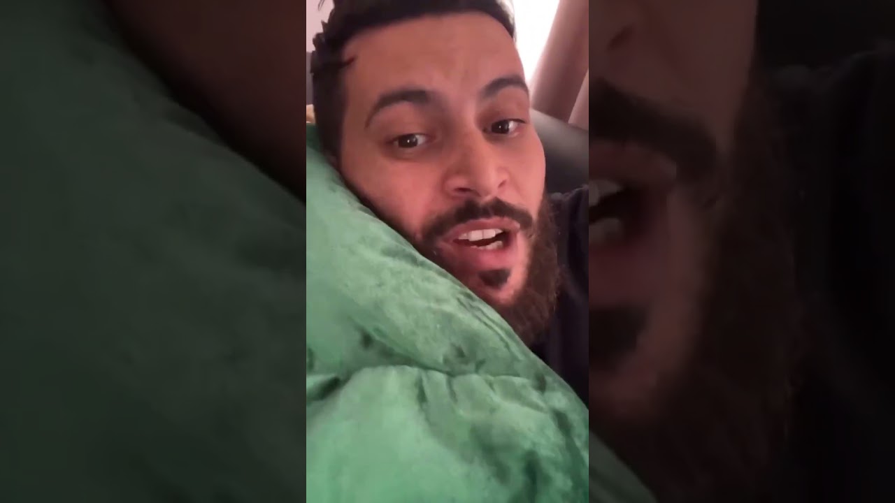 تفرجت مع زوجتي فيلم خرجني من عقلي 😒😒