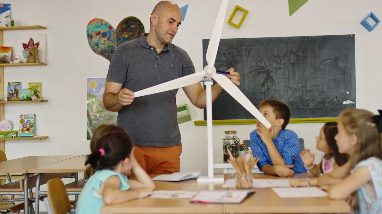 Beyond eco‑anxiety: How climate change is reshaping young people’s lives | SFU Research