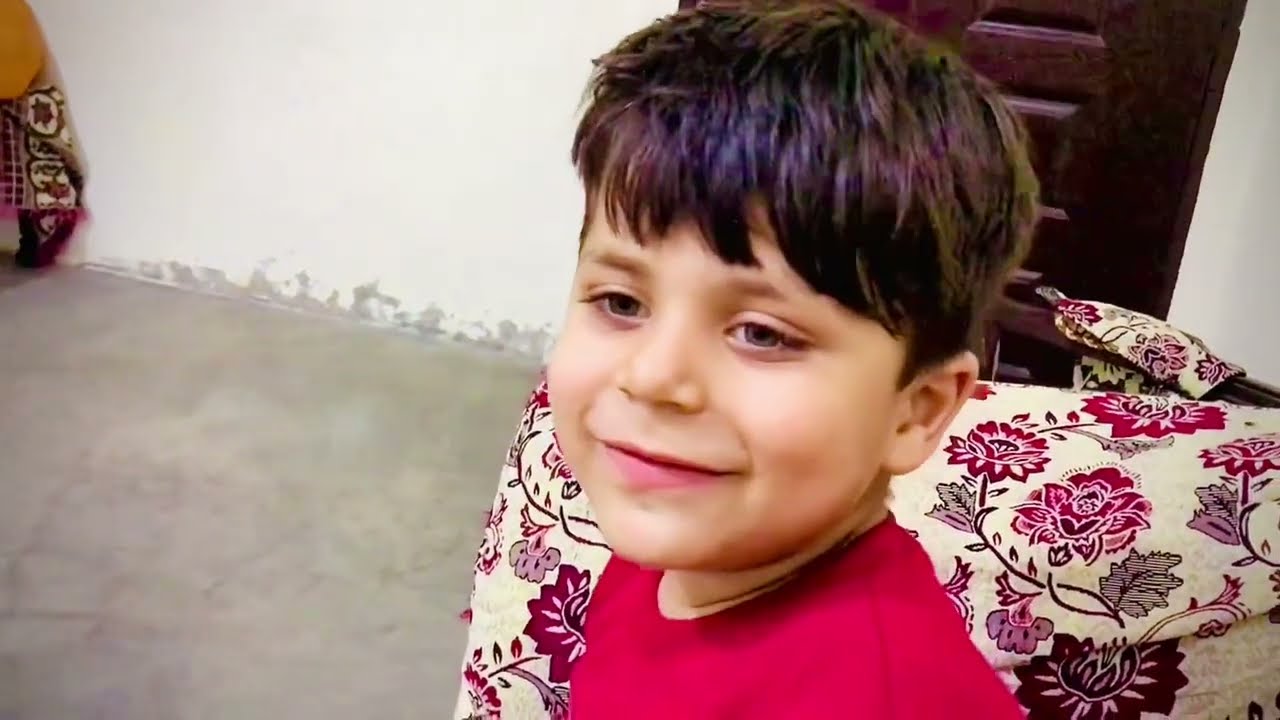 Aj buht barish hai