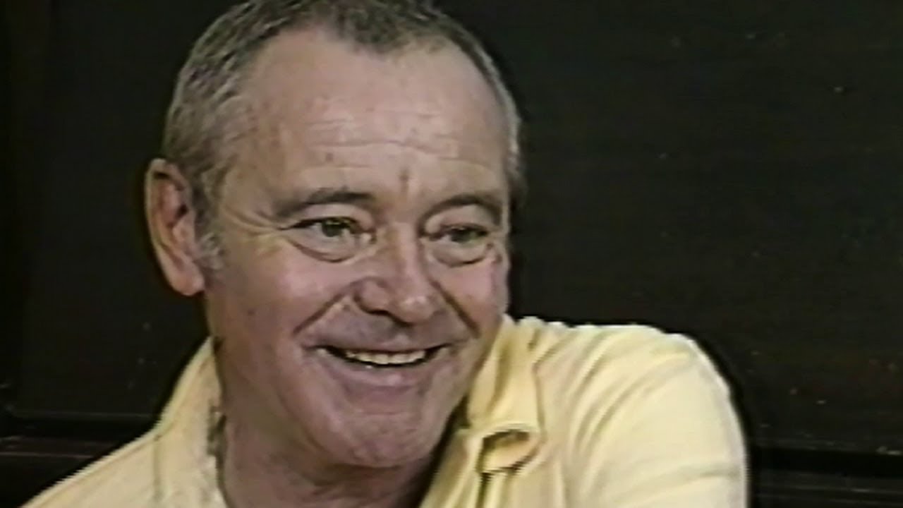 Jack Lemmon interview and playing piano 1983