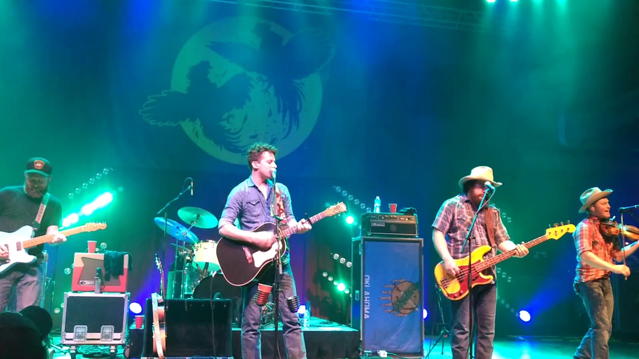 Turnpike Trubadors, Whole Damn Town