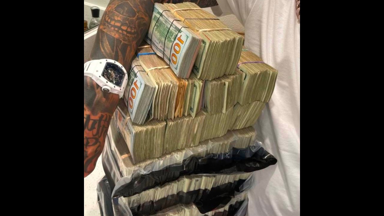 [FREE FOR PROFIT] Hard Trap Type Beat - 