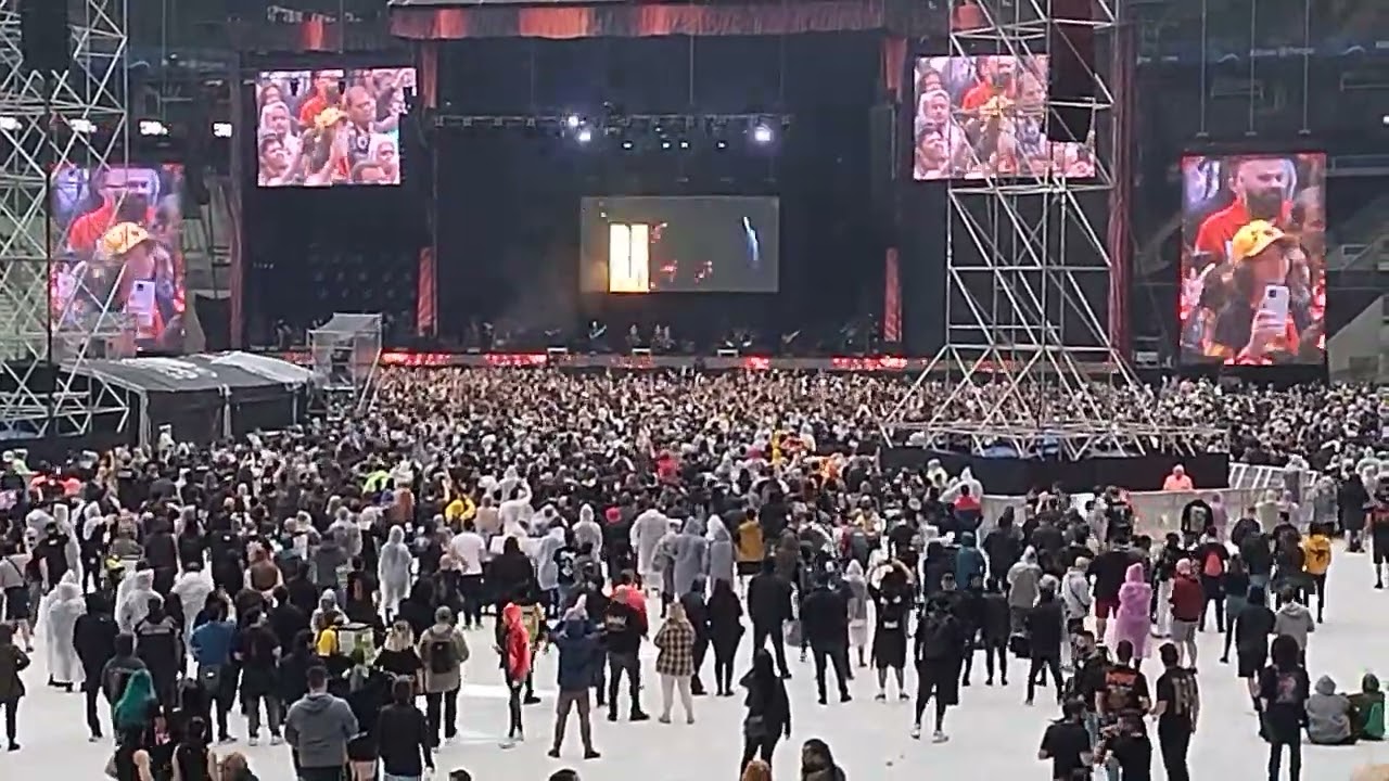 Babymetal - Ratatata (live at Knotfest Brasil 2024)