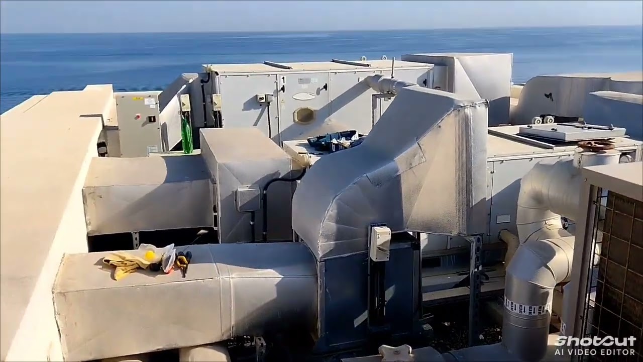 Full video of cleaning filter of FAHU chilled water system #hvaclife #hvactechnician #hvac 