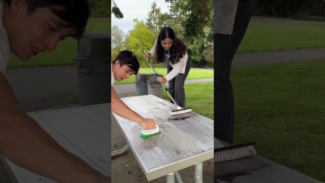 Cleaning where people eat ! #deepcleaning #cleaning