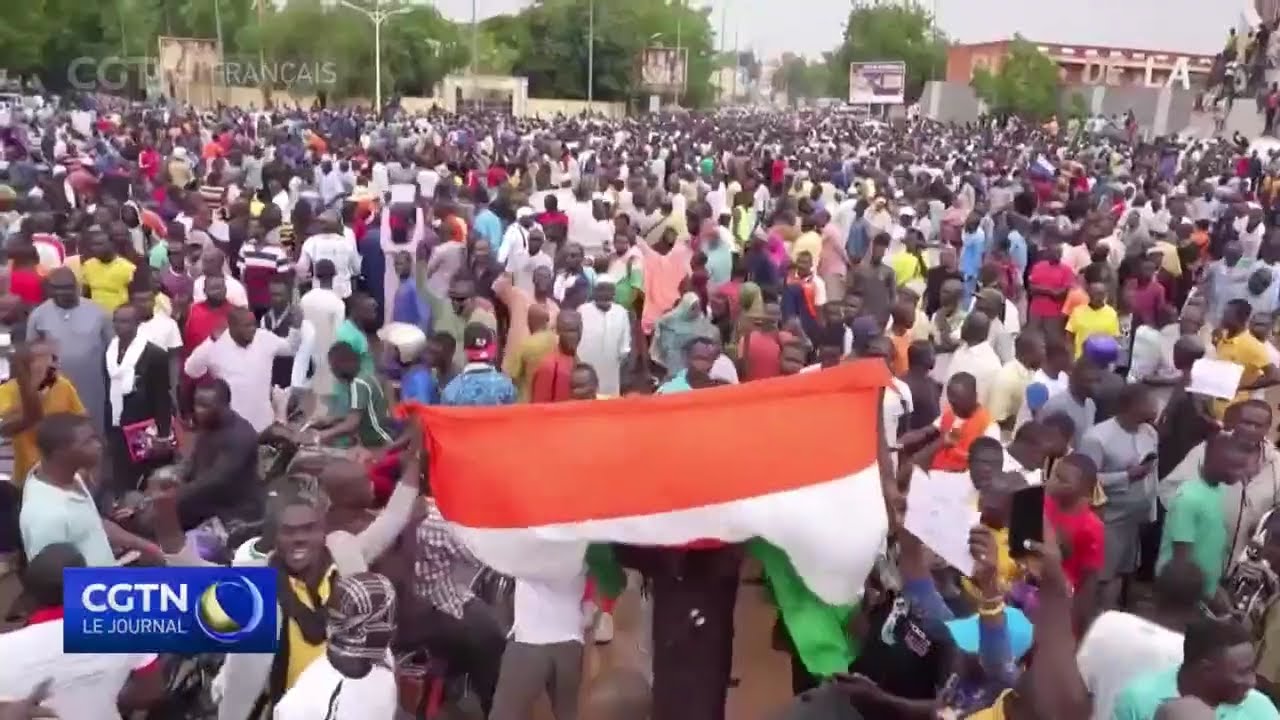La junte militaire nig&eacute;rienne se dit ouverte &agrave; des discussions pour r&eacute;soudre la crise