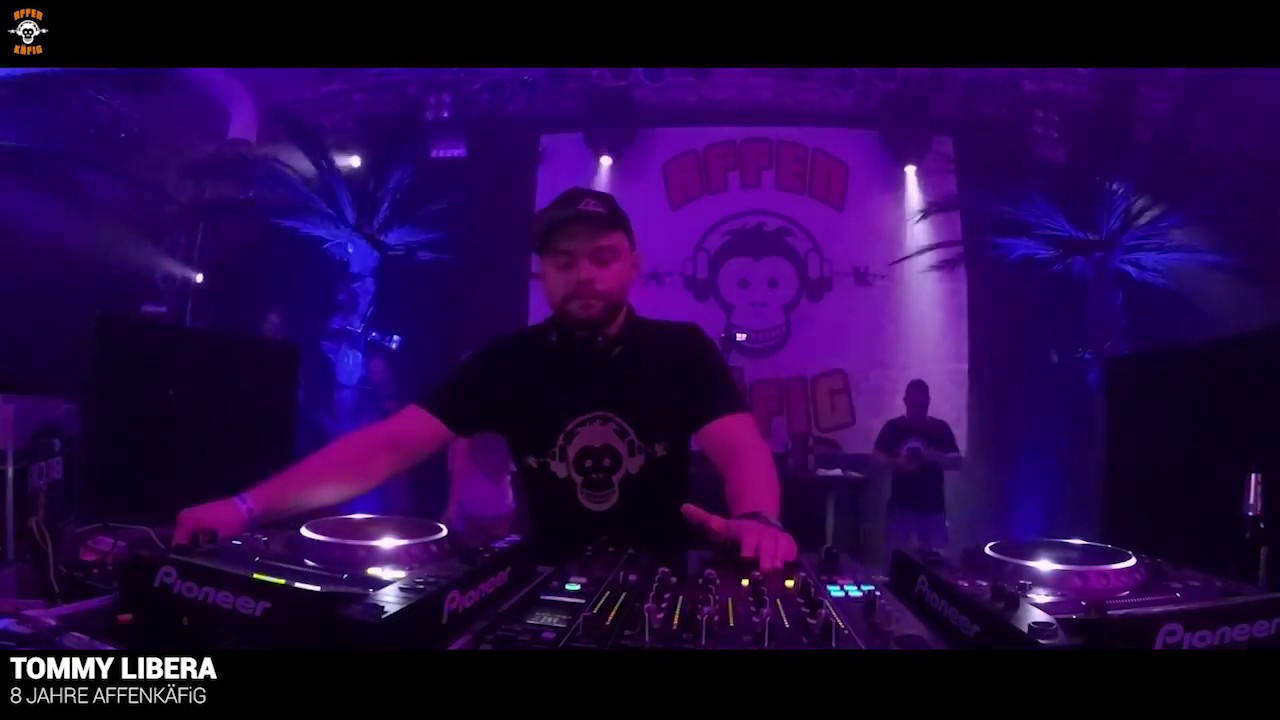 TOMMY LIBERA // 8 JAHRE AFFENKÄFIG 2018