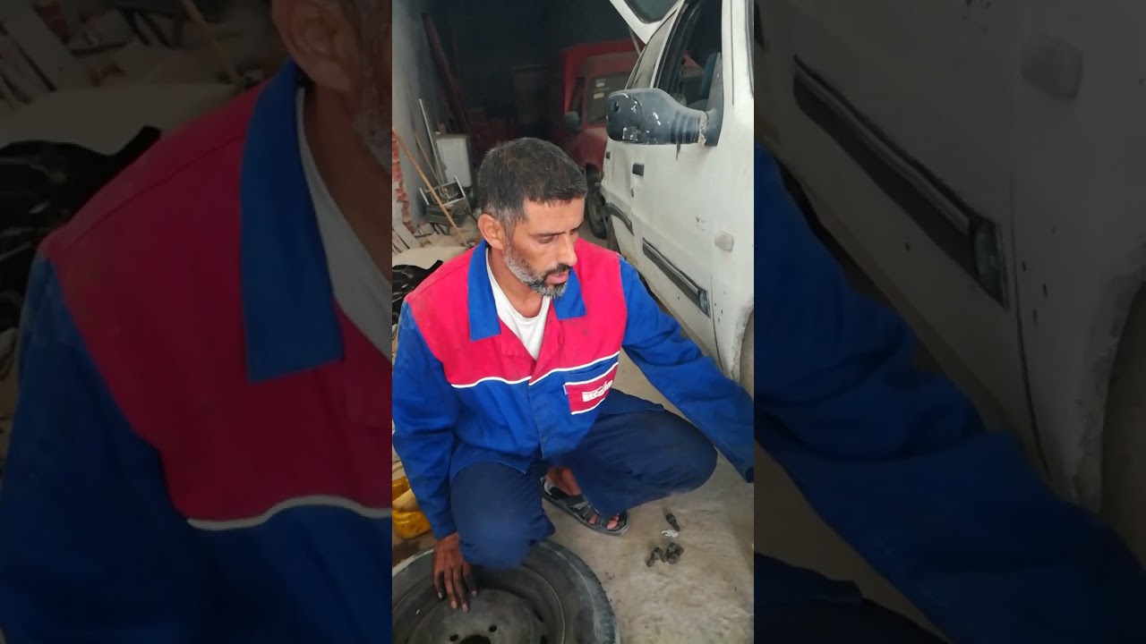 comment démonter un moteur peugeot 106