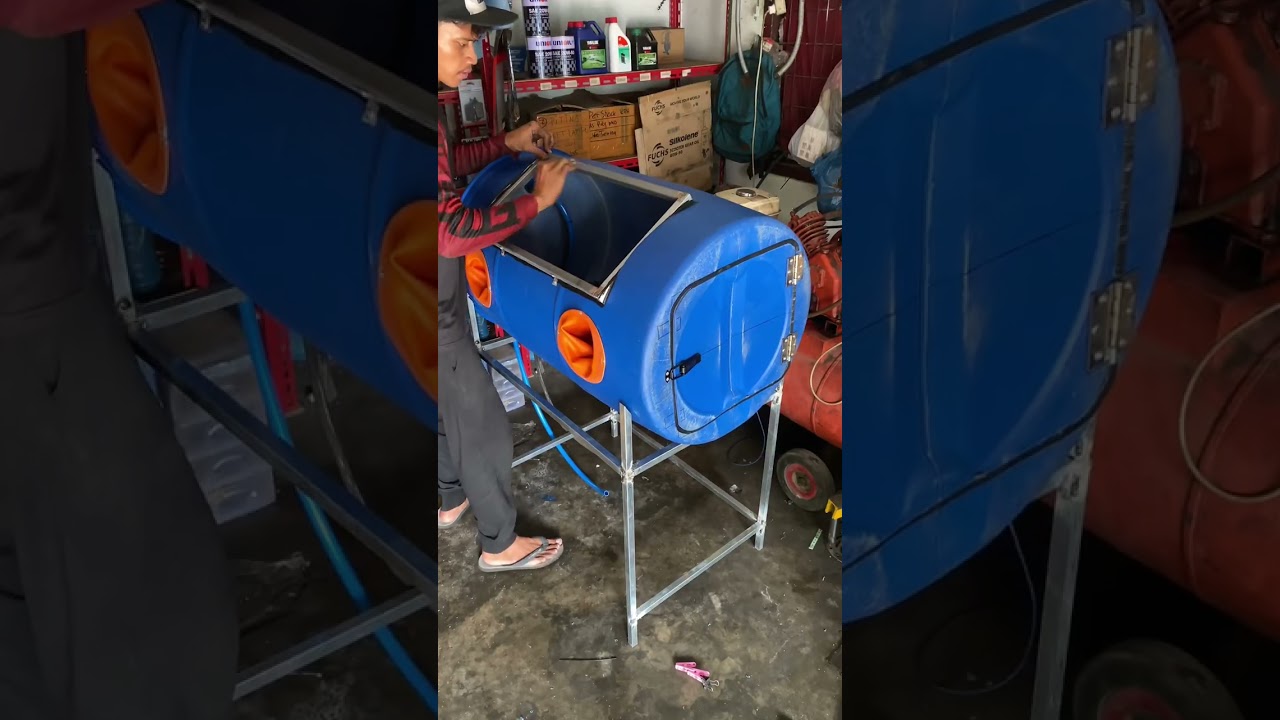 Kabinet Vapor Blasting Menggunakan Drum Biru