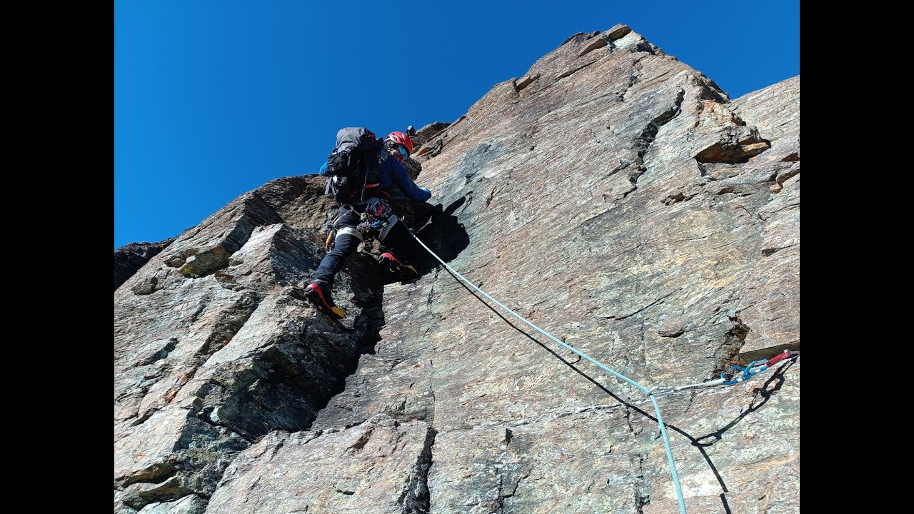 Punta Cristalliera Cresta Accademica