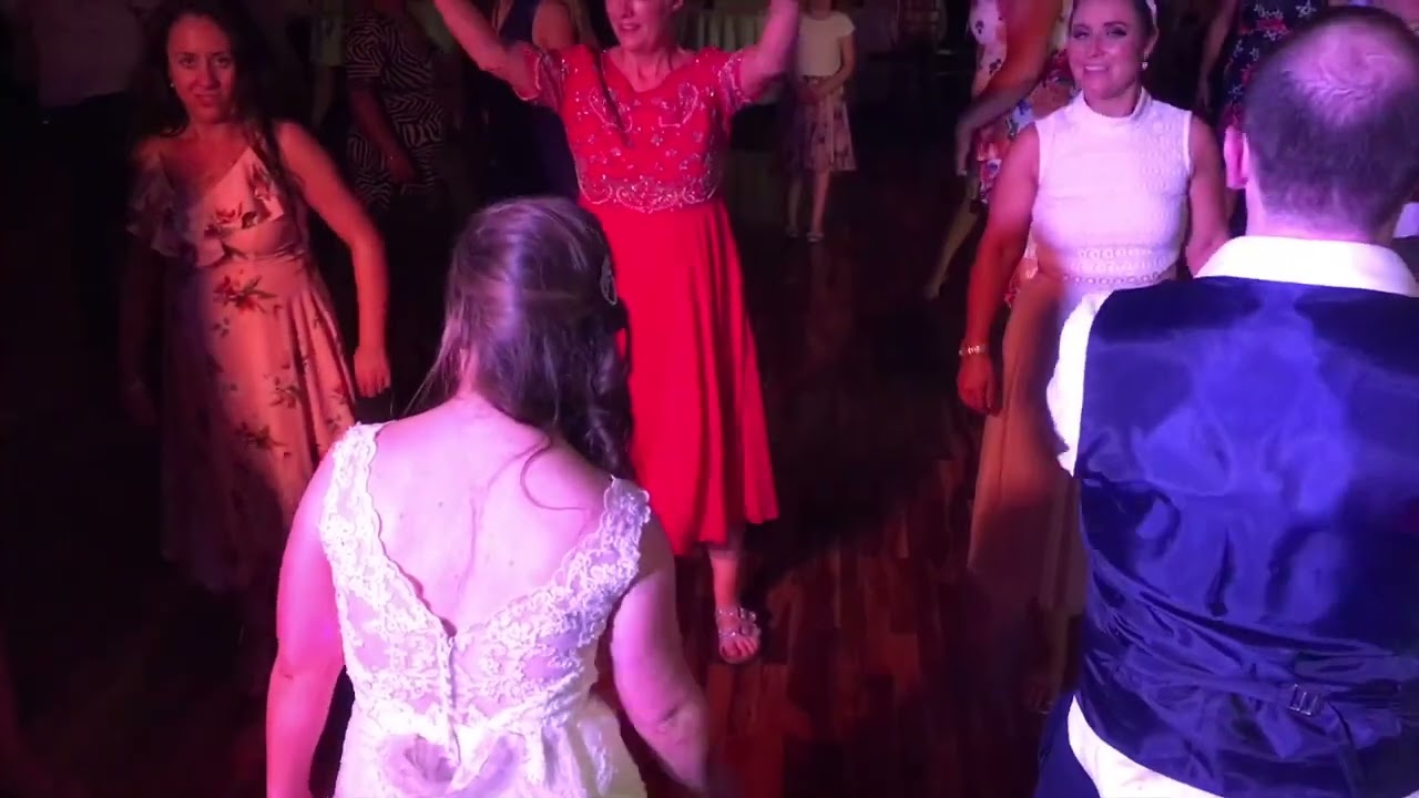 THE WAXIES WEDDING BAND INTERACTIVE DJ SET