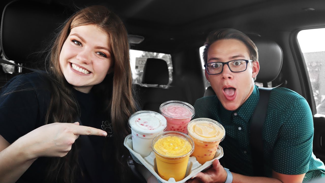 Trying Boba Drinks For The First Time!