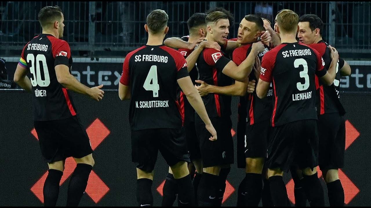 Borussia Monchengladbach - Freiburg | All goals & highlights | 05.12.21 | Germany - Bundesliga | PES