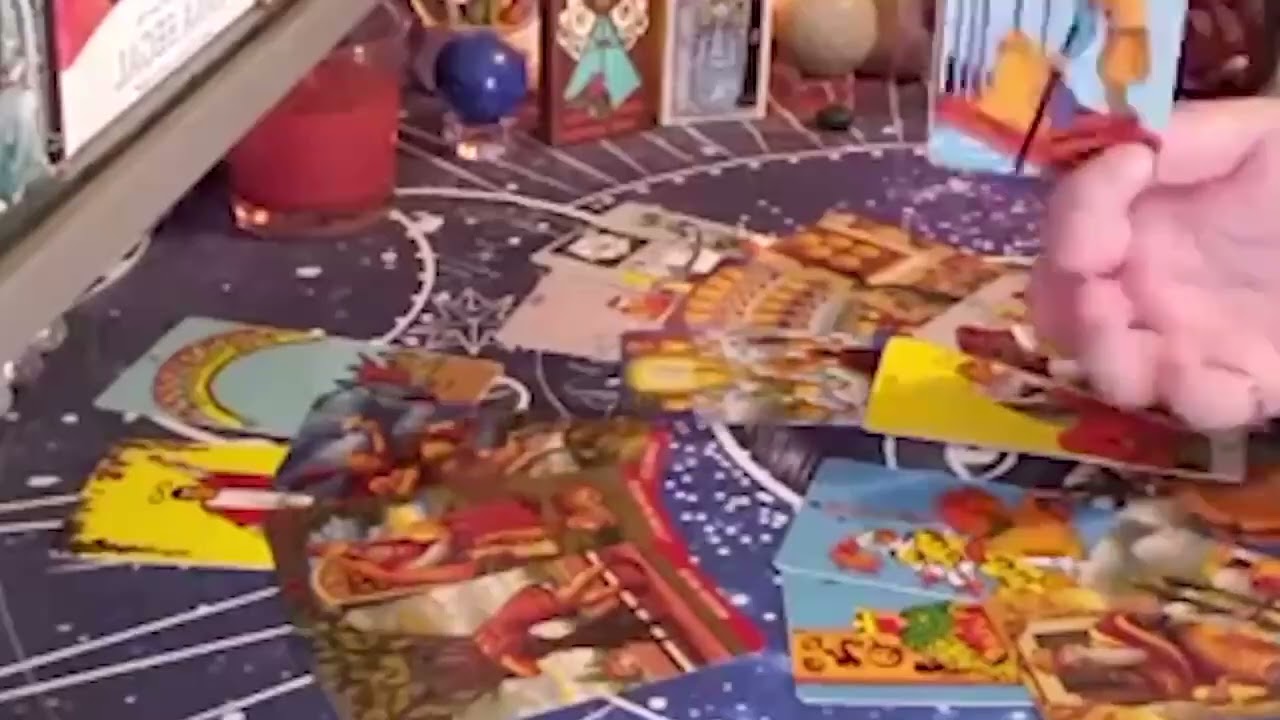 Весы, они держатся от тебя подальше😮, потому что солгали о тебе не тому человеку.