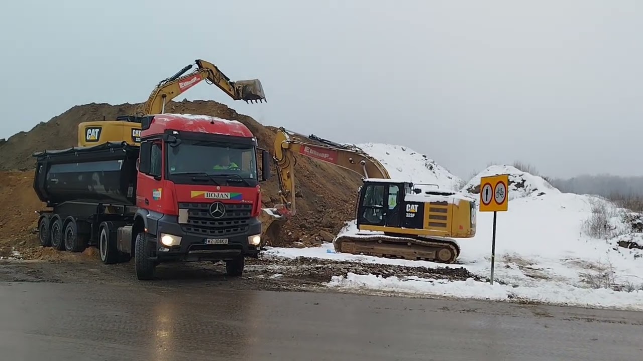 DK61 Legionowo-Zegrze – Dowóz i hałdowanie materiału na placu budowy – Km 4+500