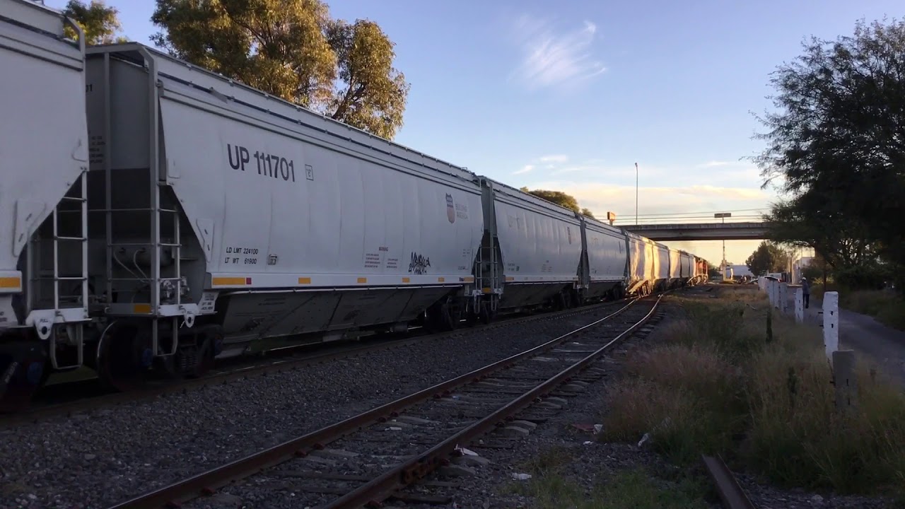 Ferromex  #4819 #4527 Union Pacific #2743 ET45AC #4434 11/19/2018