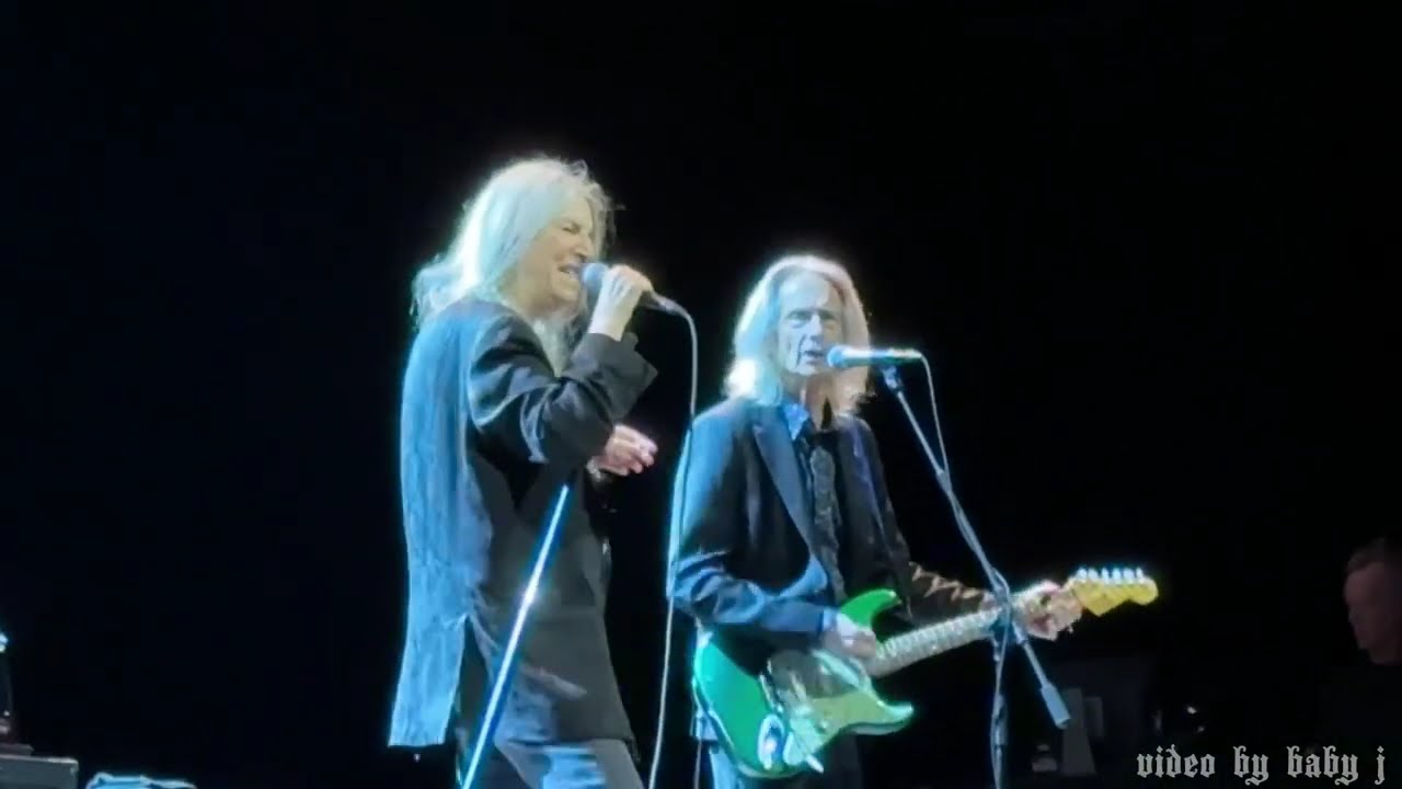 Patti Smith-GLORIA [Them]-Live @ Fox Theater, Oakland, CA, November 12, 2025