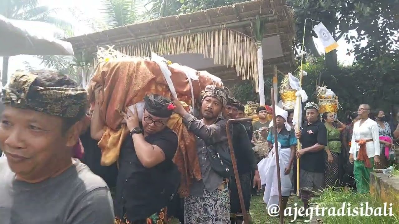 Pelebon Griya Kediri Selat Peken bangli