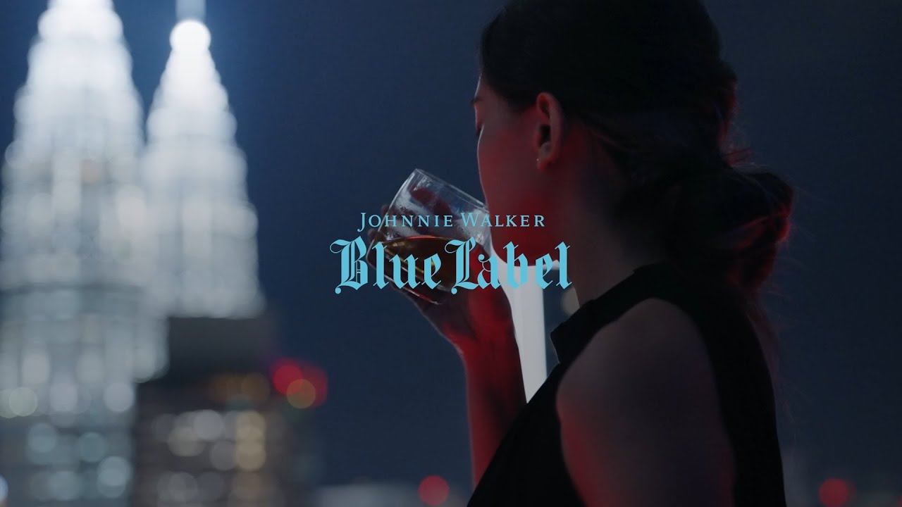 Johnnie Walker Blue Label - The Cities of Future  2022