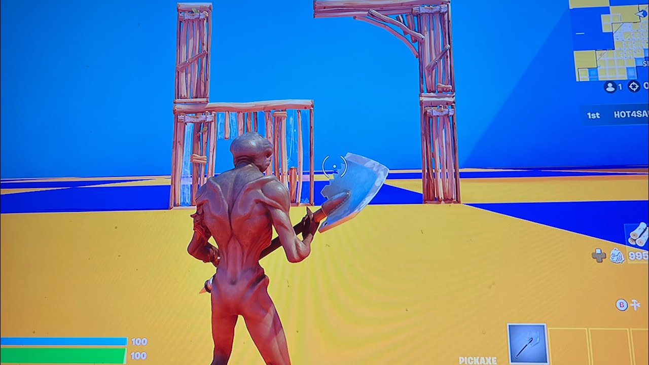 W Fortnight player