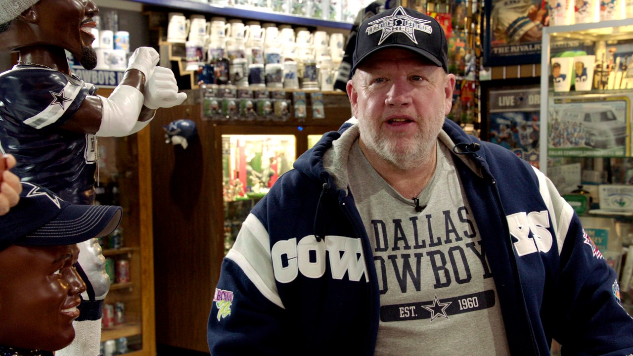 Tour of Dallas Cowboys Superfan's House