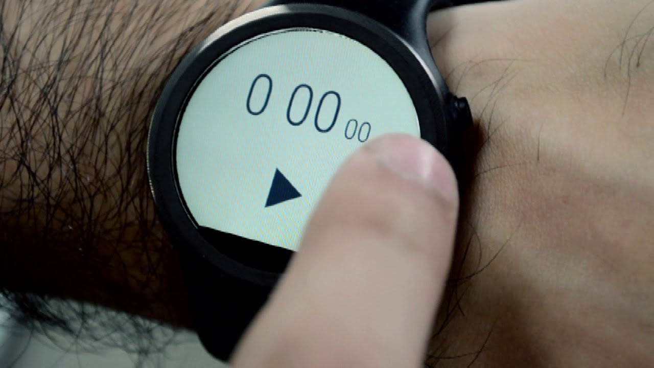 Rel&oacute;gio Moto 360 Sport tem Android e monitora sua corrida