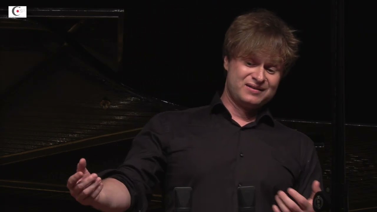 Andreas Wolf, Bass-Bariton I Franz Schubert - Der Wanderer, D. 489 "Ich komme vom Gebirge her"