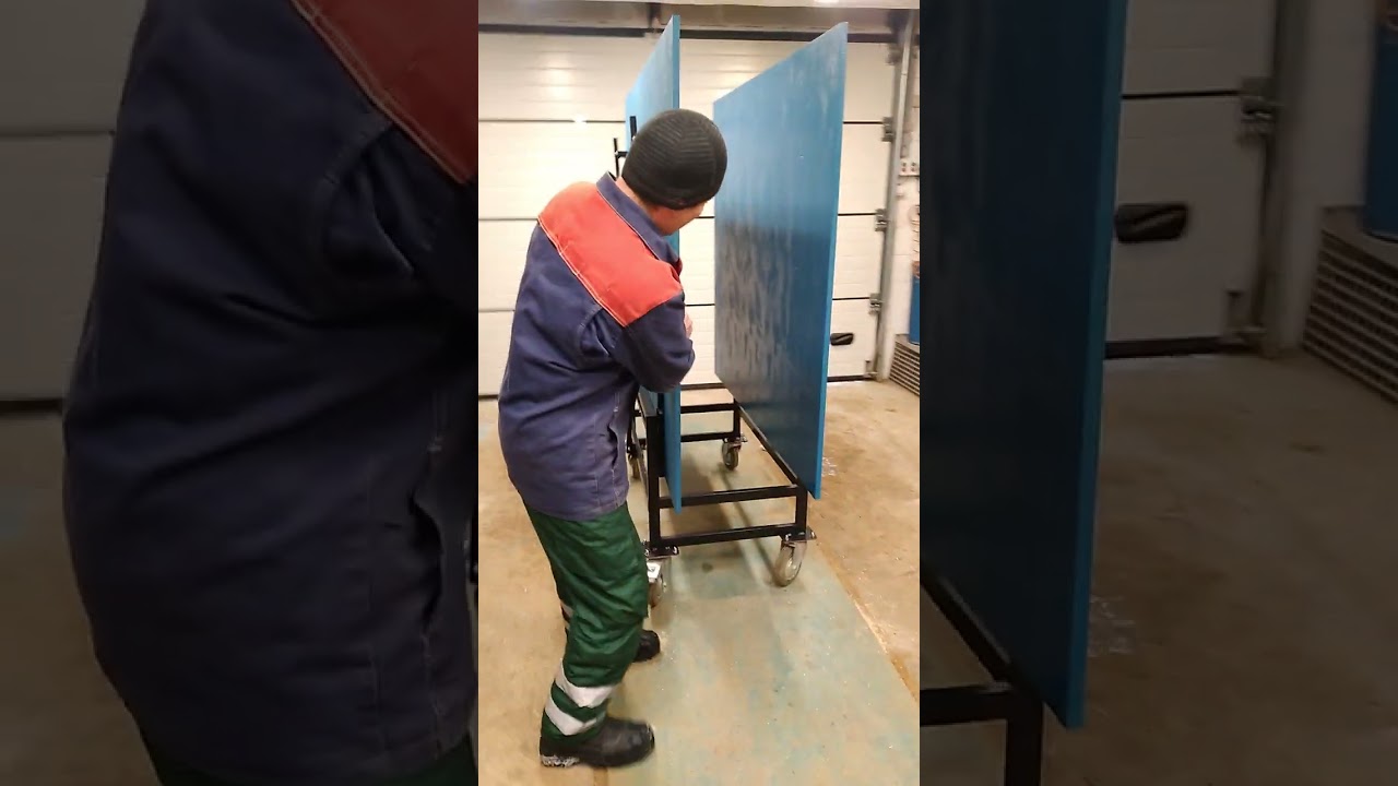 Расскладной теннисный стол своими руками.