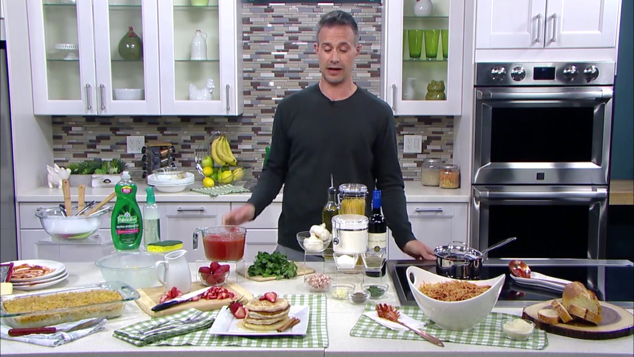 Making  Messipes  with Freddie Prinze, Jr