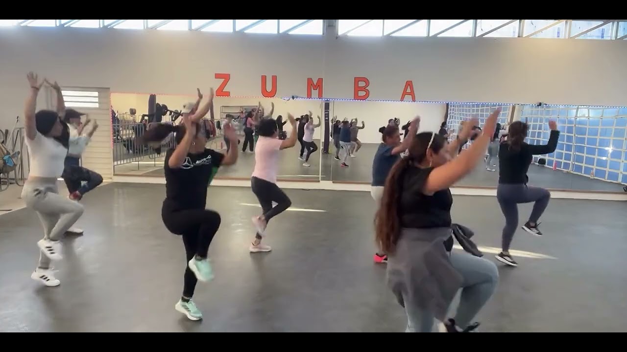 Lágrimas de escarcha remix | ZUMBA CON ROYCE |