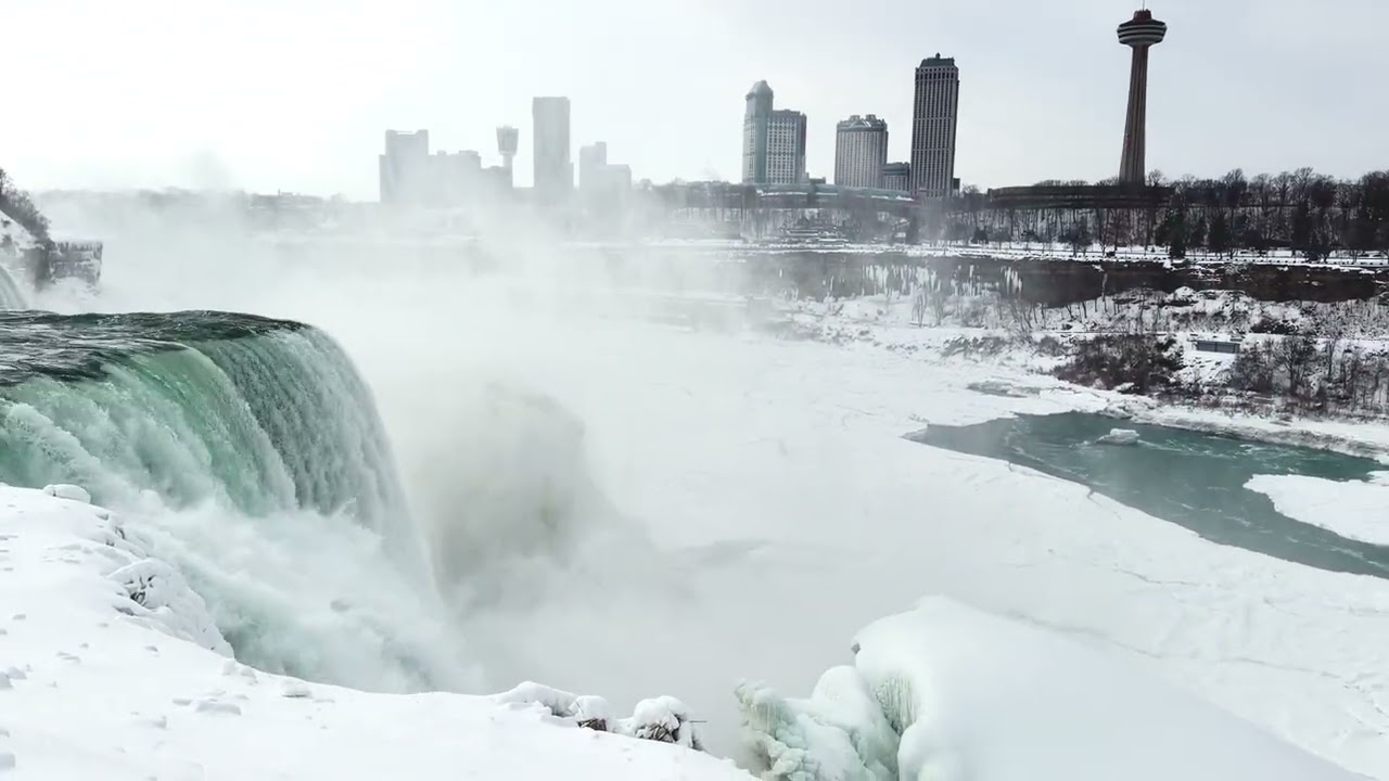 Frozen Niagara Falls 