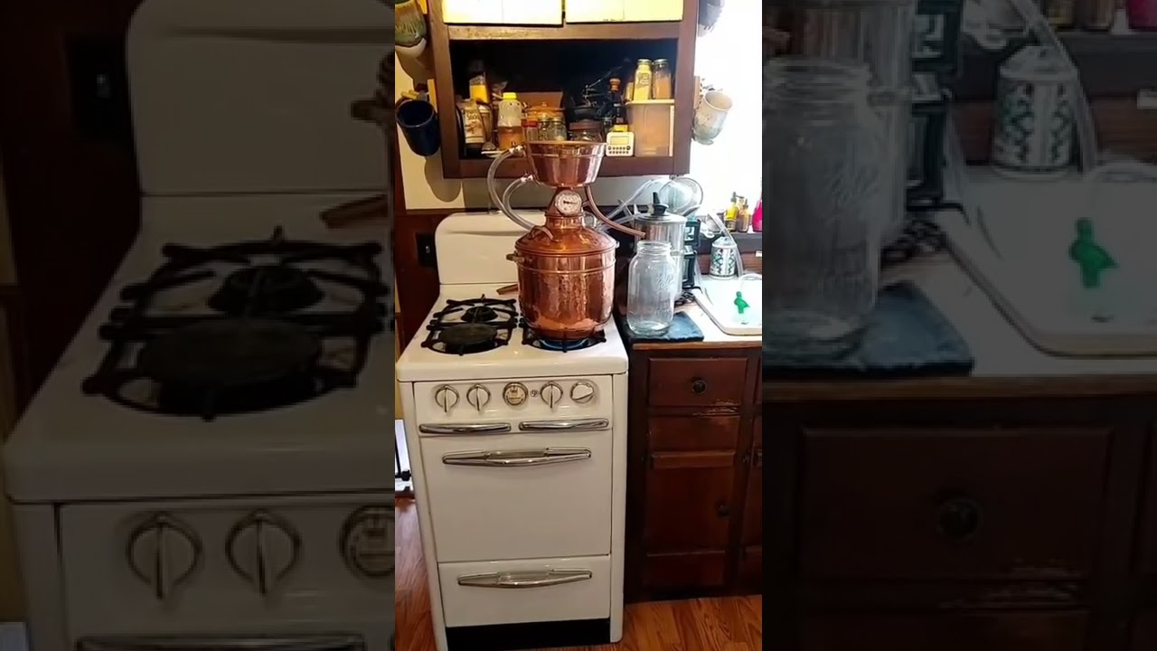 First Distillation in my Copper Still
