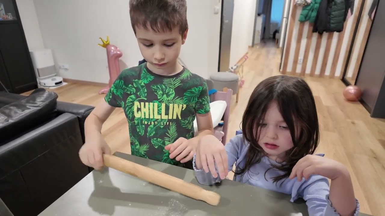 Готуємо разом Яблучний Пиріг 🍎🥧
