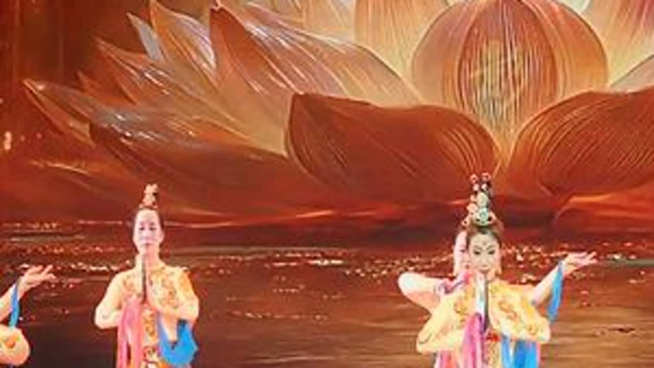 敦煌鼓舞凝同心 兵团筑梦耀疆场 #戈壁明珠石河子 #热点