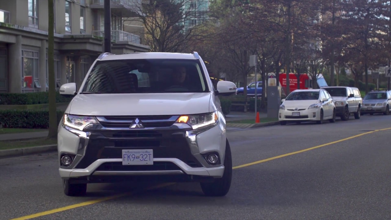 2018 Mitsubishi Outlander PHEV Test Drive Review