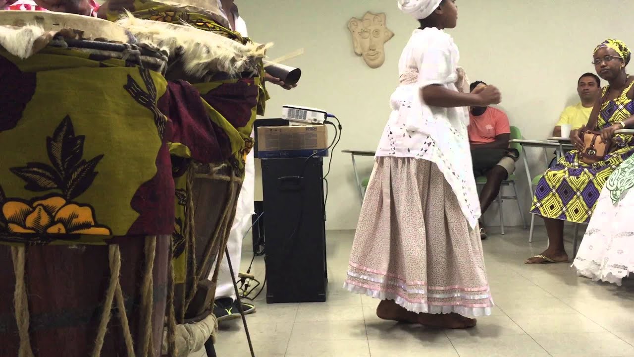 Toque Alujá Xangô, com Ogãs da Casa de Oxumarê