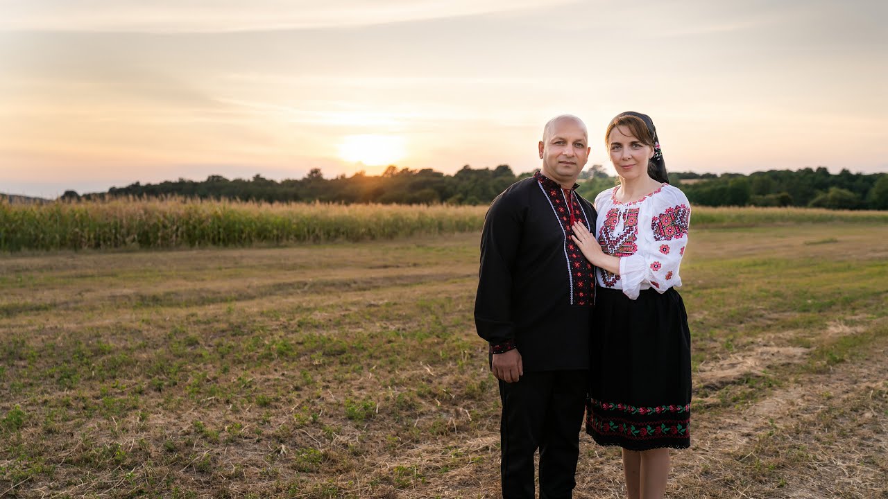 Loy & Ramona Vass - Sunt un bulgaras prea mic (Muzica Crestina 2021)