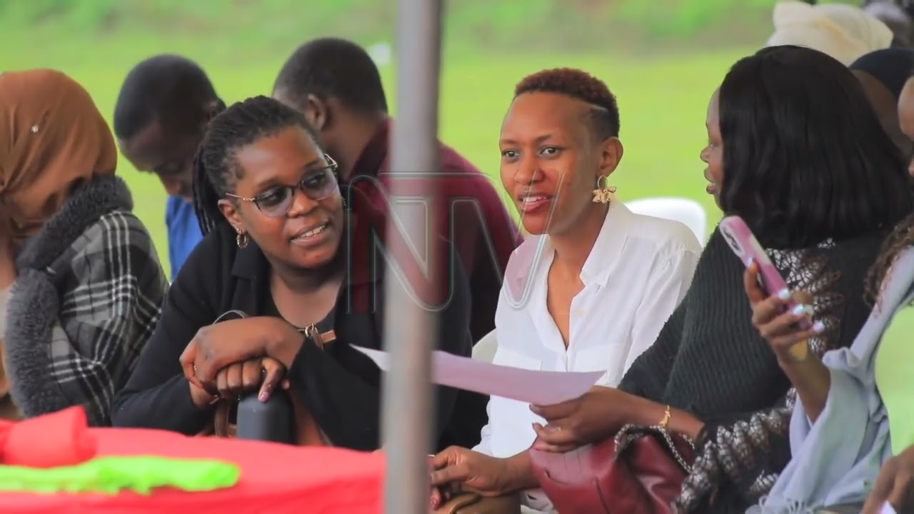 Okulwanyisa ebbula ly’emirimu, waliwo abatandise okuwabula abayizi ku masomo ge batwala