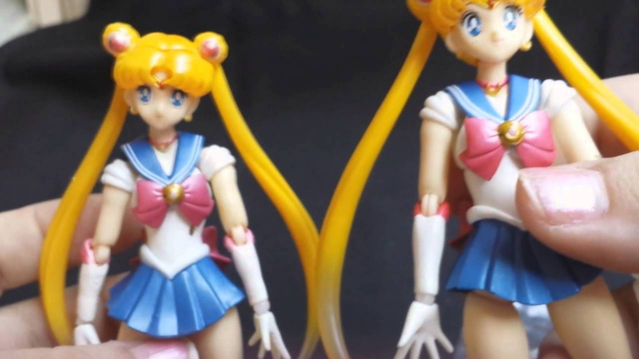 Sailor Moon Bootleg / Fake (Chinese Version) x Original (Japanese Version)