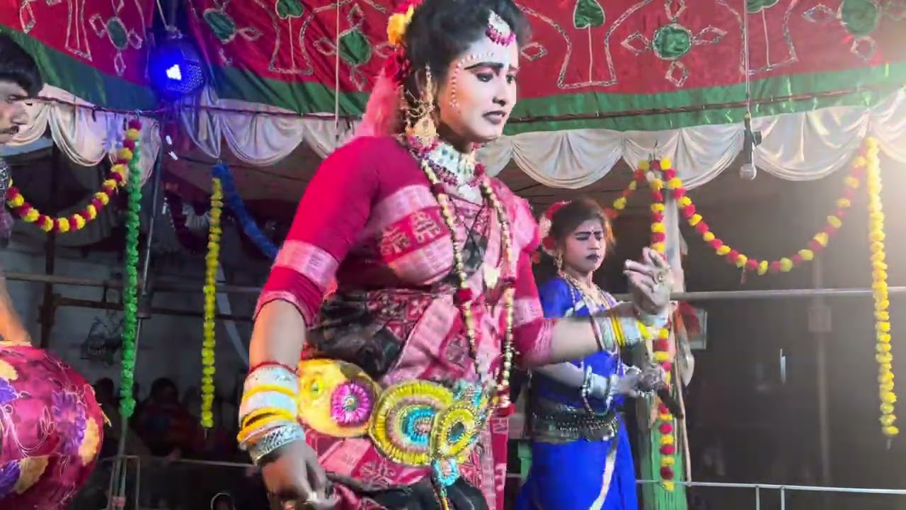 ଭାଗ‍୍ୟଶ୍ରୀ ମହିଳା ଦଣ୍ଡ ନୃତ‍୍ୟ ￼