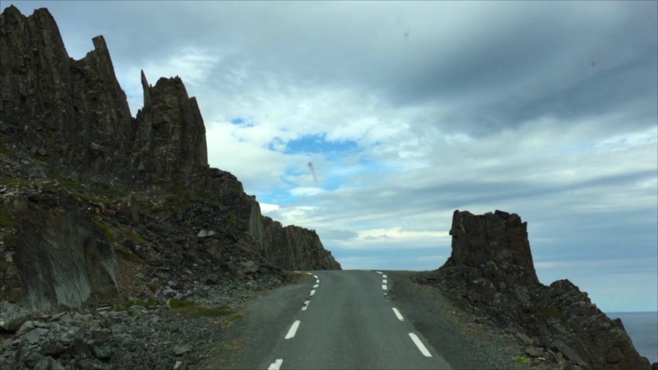 Veien til Hamningberg i Finnmark
