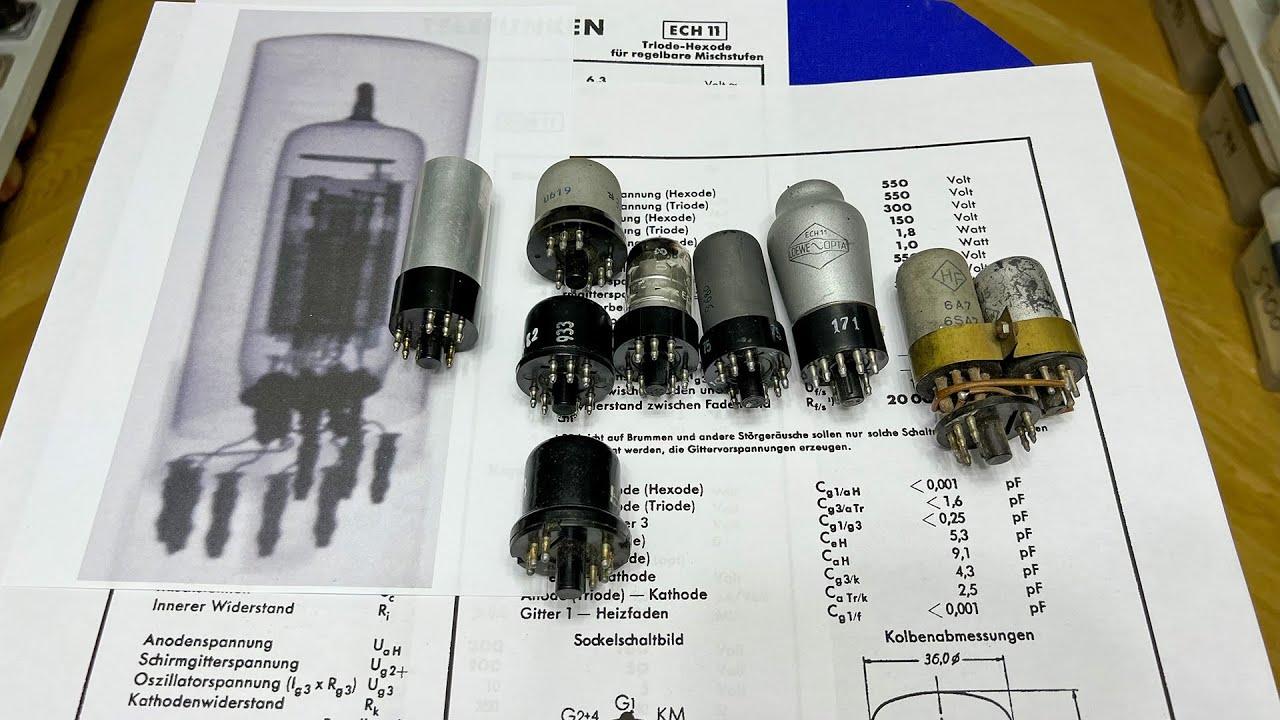 Verschiedene Bauformen der Röhre ECH11